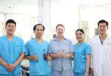 Hy hữu: nhập viện vì té ngã, du khách nước ngoài vô tình phát hiện túi phình động mạch não nguy cơ vỡ cao